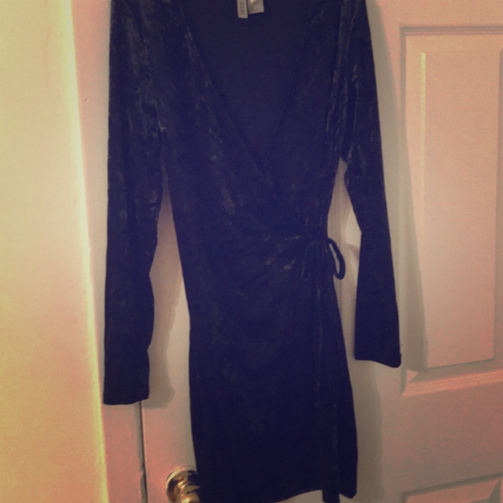 Women’s dress